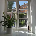 Fynbos Dg In Der Altstadt, Frauenkirchenblick, Parkplatz Meissen