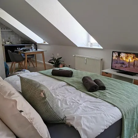 Fynbos Dg In Der Altstadt, Frauenkirchenblick, Parkplatz 아파트 *