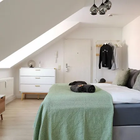 Apartment Fynbos Dg In Der Altstadt, Frauenkirchenblick, Parkplatz *