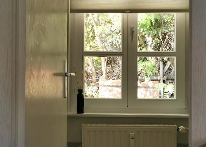 Fynbos Dg In Der Altstadt, Frauenkirchenblick, Parkplatz Lejlighed *