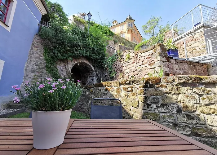 Fynbos Dg In Der Altstadt, Frauenkirchenblick, Parkplatz Lejlighed *