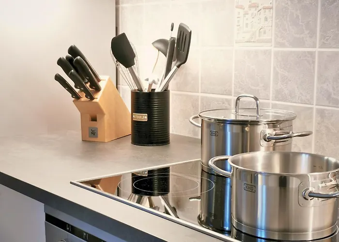 Fynbos Dg In Der Altstadt, Frauenkirchenblick, Parkplatz * Meißen